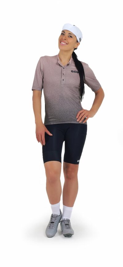 Chemisette gravel femme EXPLORE beige et cuissard vélo femme BELLA noir